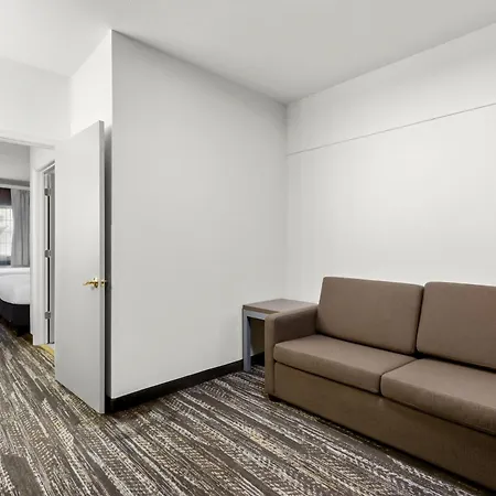 Clarion Suites Anchorage Downtown-3